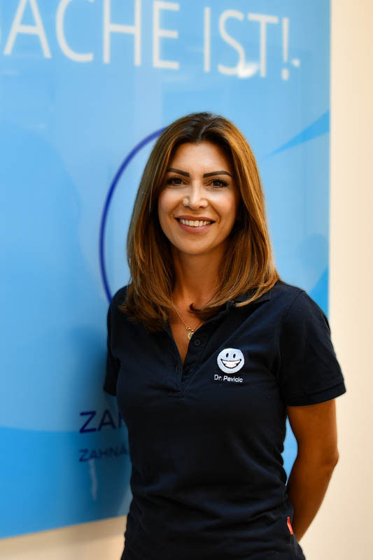 Dr. Donya Pavičić (geb. Jandaghi)